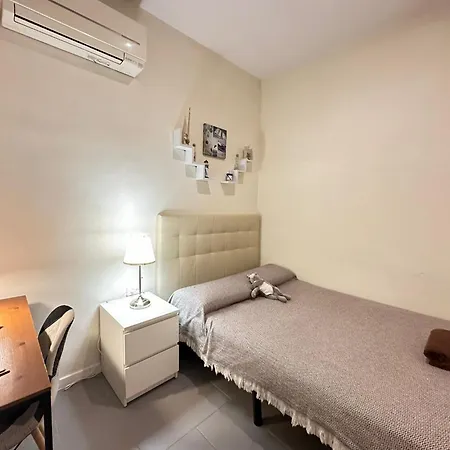 Rooms Balval לינה וארוחת בוקר ברצלונה