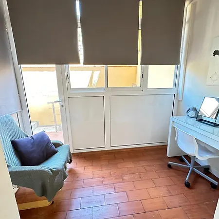 לינה וארוחת בוקר Rooms Balval ברצלונה