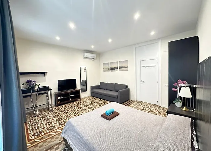B&B Rooms Balval 바르셀로나